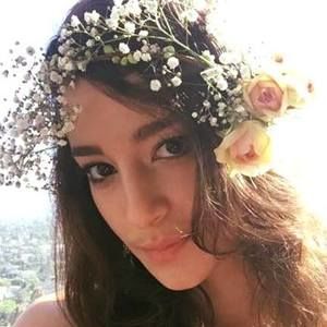 Meet your Posher, Tara